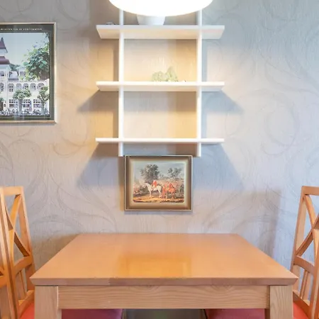 355, Seepark Apartament *